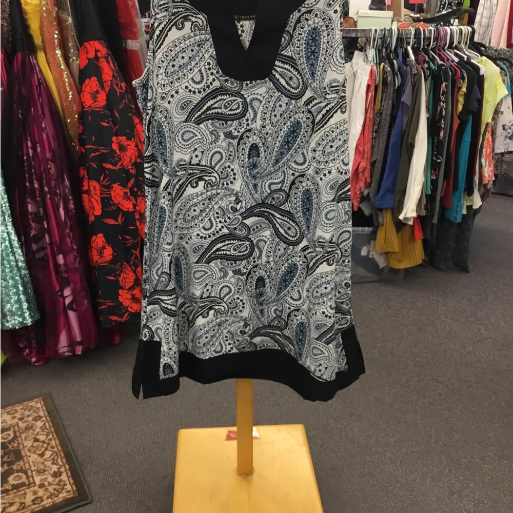 🛍️ Raya Sun New ladies L Blue and black floral dress
